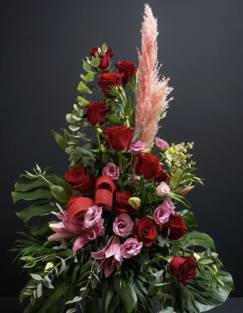 Centrepieces by Artemisa Floristas in Torrevieja — example 6